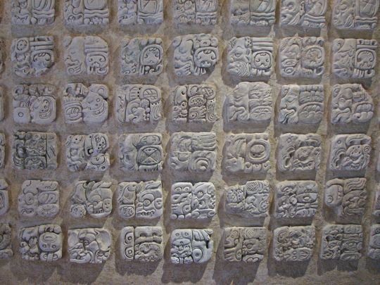 Hieroglyphic writing aztecs history